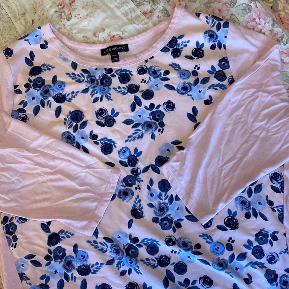 Very cute 3/4 sleeve blouse